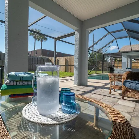 Oceanview Haven - 2Br Beach Townhome With Patio, Shared Heated Pool Steps From Paradise Beach Park! Melbourne Exterior photo