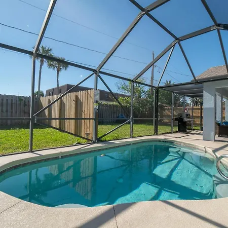 Oceanview Haven - 2Br Beach Townhome With Patio, Shared Heated Pool Steps From Paradise Beach Park! Melbourne Exterior photo