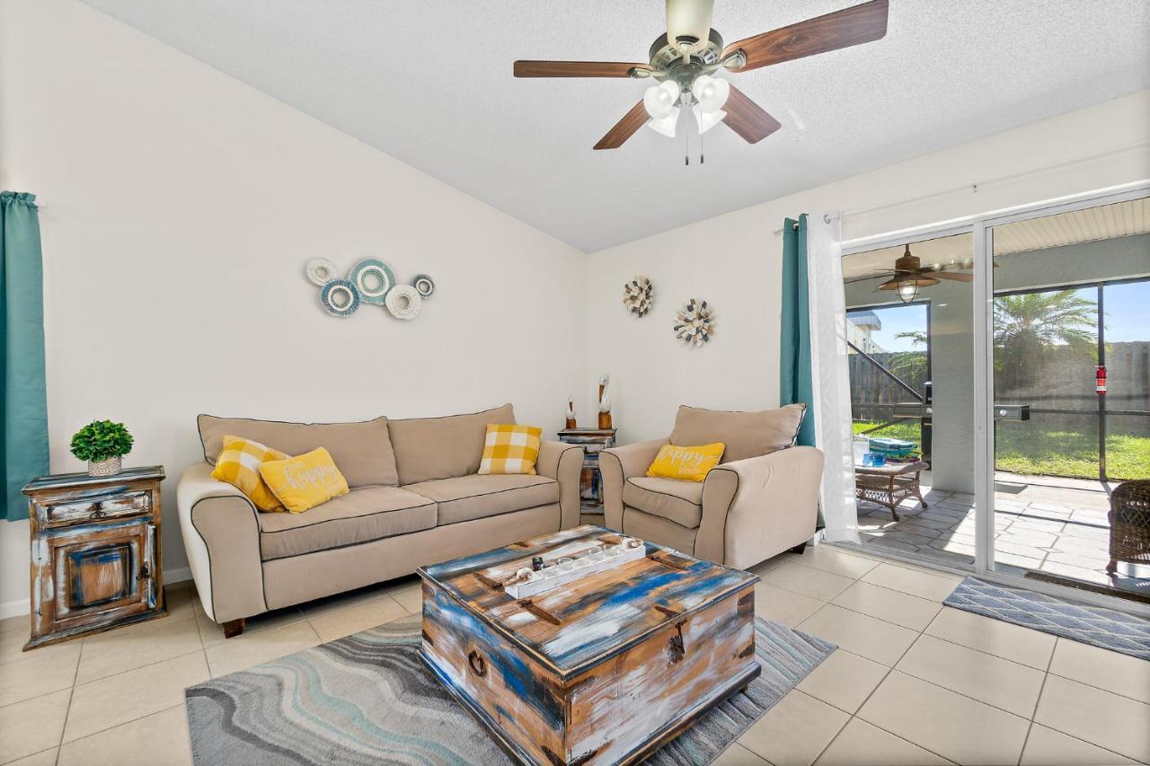 Holiday home Oceanview Haven - 2br Townhome With Patio, Shared Heated Pool Steps From Paradise Park! *
